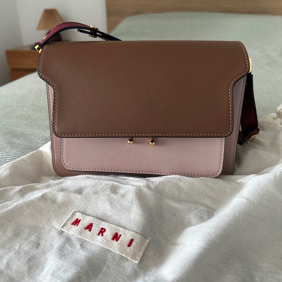 Marni Medium Trunk Bag - Picture 1 of 3